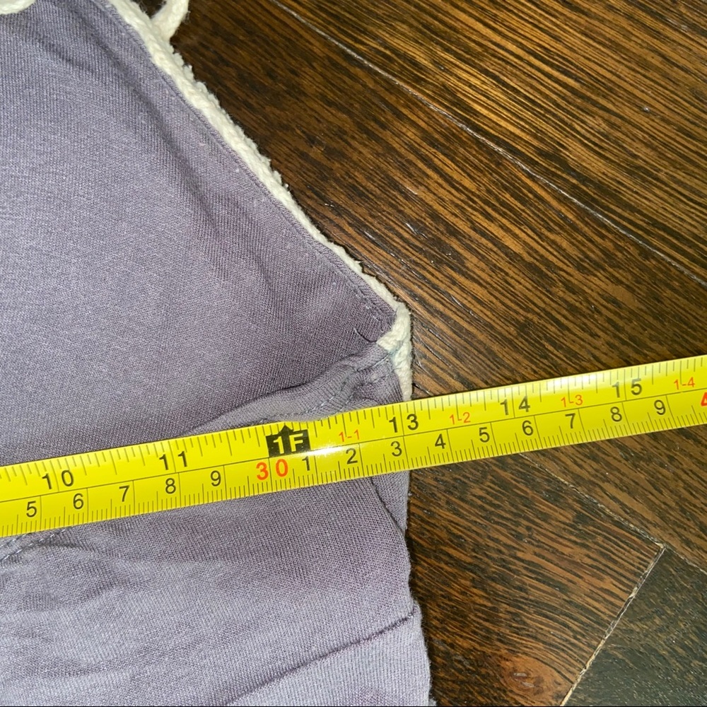 Knitted Ruffled Top - Picture 8 of 12